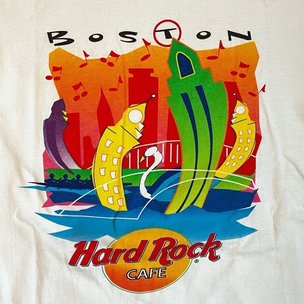 Hard Rock Cafe Boston Heavy Tee Medium Made in USA Short Sleeve 2-sided Vintage